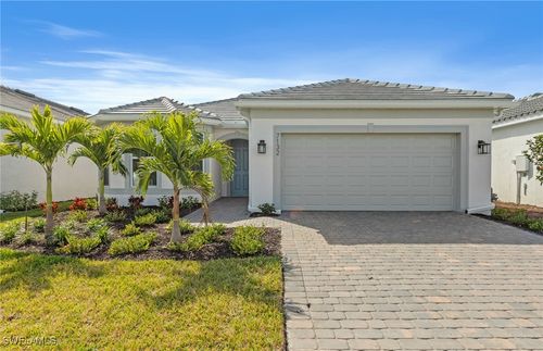 7132 Chapel Creek Ln, NORTH FORT MYERS, FL, 33917-2146 | Card Image
