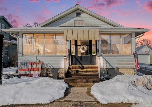 116 W 10th St, Mishawaka, IN, 46544-5123 | Card Image