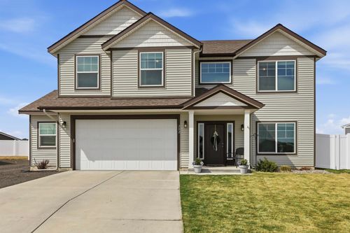 202 S Beeman St, Airway Heights, WA, 99001 | Card Image