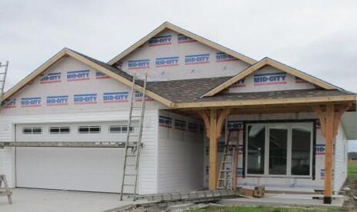 807 N Barela Cir, CENTRALIA, MO, 65240 | Card Image