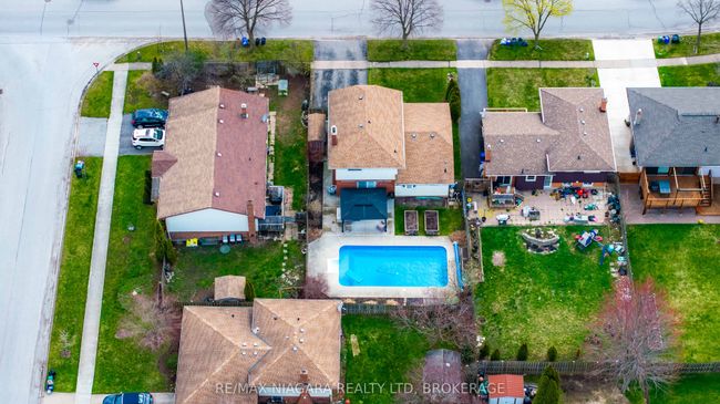 7639 Jubilee Dr, House other with 3 bedrooms, 3 bathrooms and 2 parking in Niagara Falls ON | Image 36