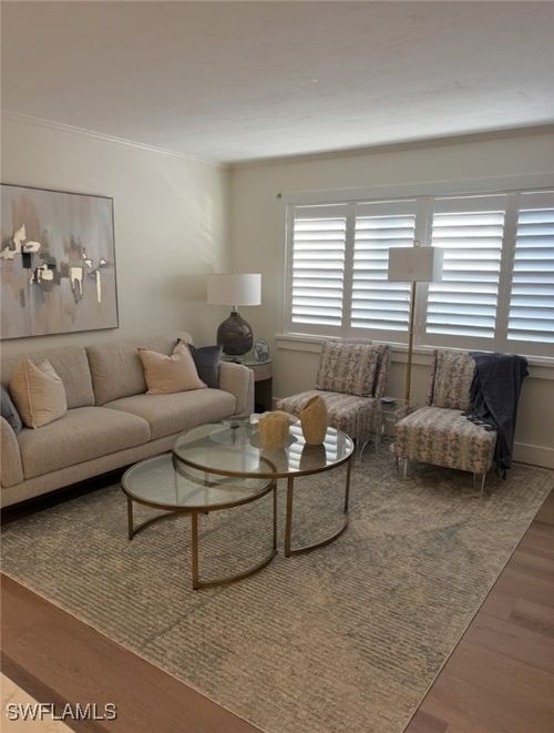 apt-1-975 9th Ave S, NAPLES, FL, 34102-8229 | Card Image