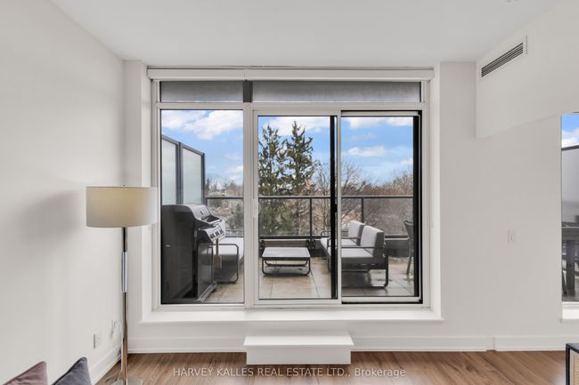 402 - 170 Chiltern Hill Rd, Condo with 2 bedrooms, 2 bathrooms and 1 parking in York ON | Image 18