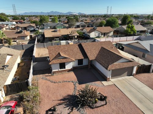 8945 W Butler Dr, Peoria, AZ, 85345-7864 | Card Image