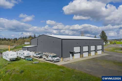 6011 Grinde (Next To) Ln Ne, Silverton, OR, 97381 | Card Image