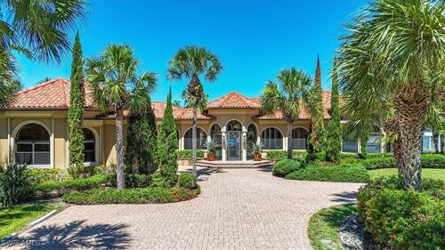 371 17th St Nw, Naples, FL, 34120-1921 | Card Image