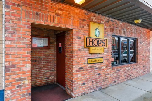 121 S Main St, Kalispell, MT, 59901 | Card Image