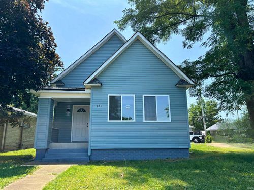 121 E Memorial Dr, Muncie, IN, 47302-4005 | Card Image