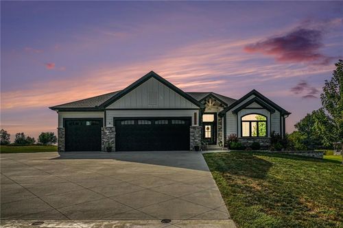 22710 Shadow Ridge Dr, Peculiar, MO, 64078-9622 | Card Image