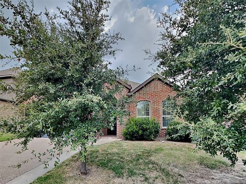 405 Bentley Dr, Midlothian, TX, 76065-1667 | Card Image