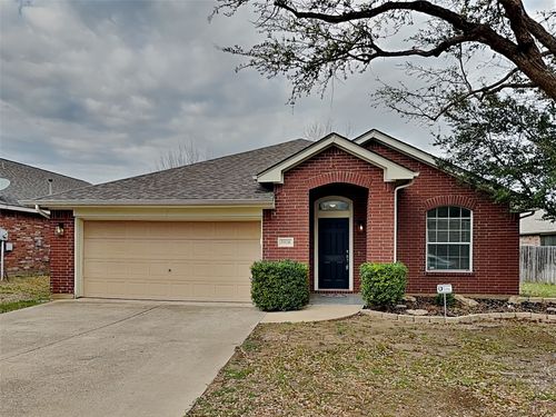5920 Paloma Blanca Dr, Fort Worth, TX, 76179-7502 | Card Image