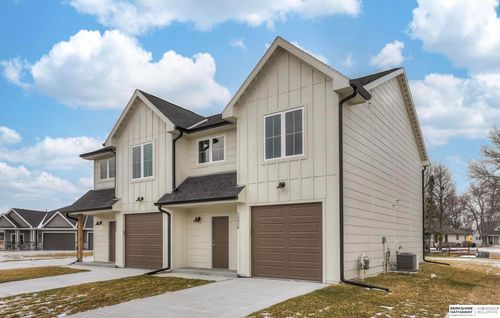 23822 Harvest Heights Cir, Waterloo, NE, 68069-9026 | Card Image