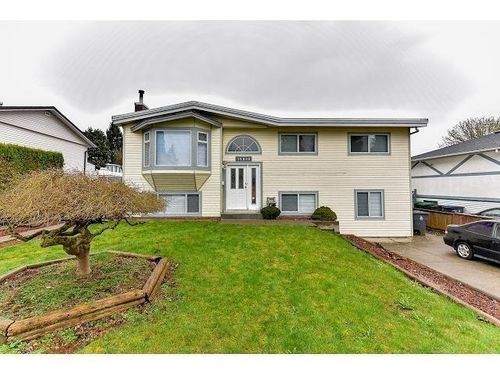 15032 Swallow Dr, Surrey, BC, V3R4X2 | Card Image