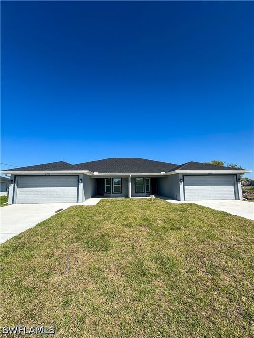 2305/2307 Dogwood Avenue N, Lehigh Acres, FL, 33971 | Card Image