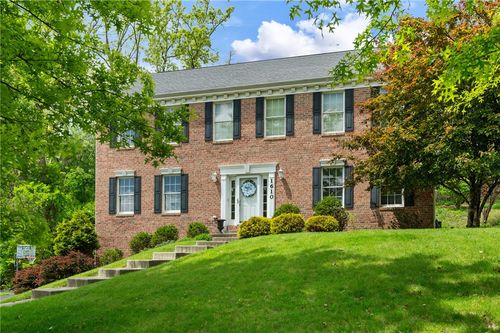 1610 Heritage Dr, Pittsburgh, PA, 15237-7610 | Card Image
