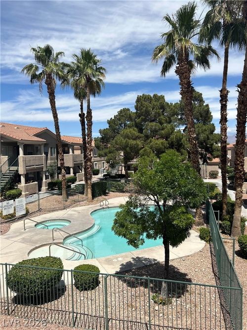 202-6560 Wilma Ave, Las Vegas, NV, 89108-7341 | Card Image