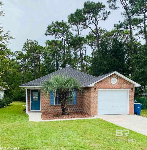 4643 Pine Blvd, Orange Beach, AL, 36561-3888 | Card Image