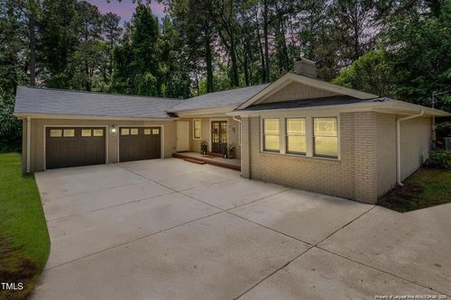 334 Westview Dr, Fayetteville, NC, 28303-5376 | Card Image