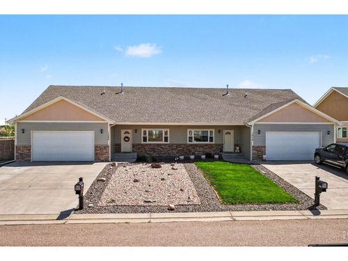 1080 Viewridge Rd, Bennett, CO, 80102-8806 | Card Image