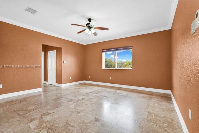 16732 Nw 89 Th Pl, House other with 4 bedrooms, 3 bathrooms and null parking in Miami Lakes FL | Image 42