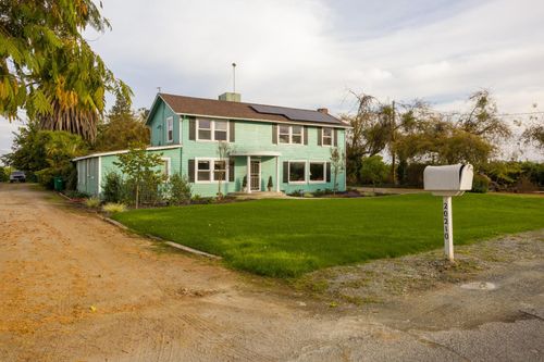 20210 Road 208, Lindsay, CA, 93247-9422 | Card Image