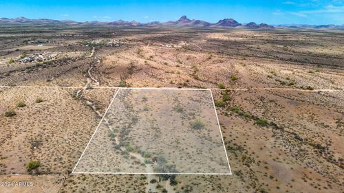 87-0 W Olesen Rd 5 Acres --, Wittmann, AZ, 85361 | Card Image