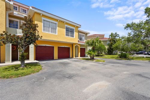 11-117-5551 Bentgrass Dr, SARASOTA, FL, 34235-2683 | Card Image