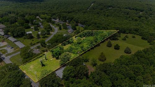 2010 Hatcher Rd, Sherwood, AR, 72120-9586 | Card Image