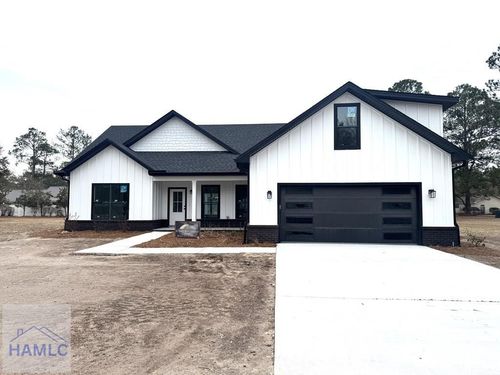 243 Charlton St, Jesup, GA, 31545-7722 | Card Image