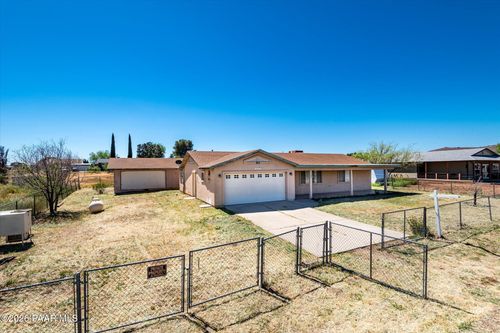20287 E Sierra Dr, Mayer, AZ, 86333-2133 | Card Image