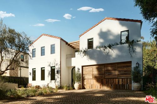 10317 Valley Spring Ln, Toluca Lake, CA, 91602-2927 | Card Image