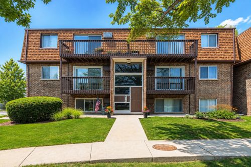 1e-103 Boardwalk St, Elk Grove Village, IL, 60007-3653 | Card Image