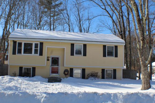 37 Woodbine Ave, Concord, NH, 03303-3466 | Card Image