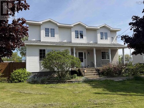 348 Cartier Street, Sydney, NS, B1P4B8 | Card Image