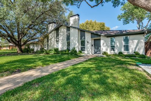 10537 Egret Ln, Dallas, TX, 75230-4224 | Card Image