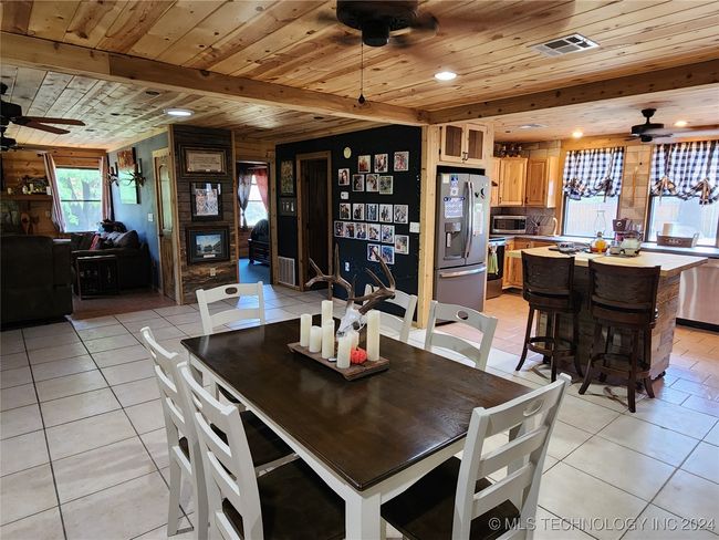 dining kitchen | Image 34