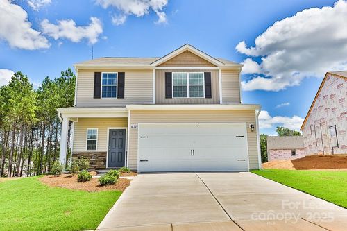 6132 Ahoskie Dr, Charlotte, NC, 28215-6407 | Card Image