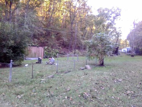 5856 White Gravel Mcdaniel Rd, Minford, OH, 45653-8871 | Card Image