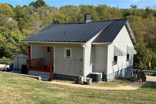 29 Creedmore Rd, Cecil, PA, 15321-1252 | Card Image