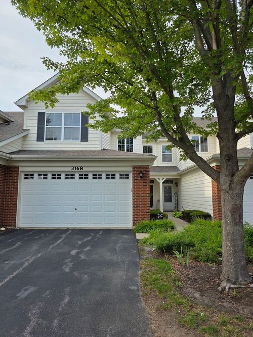 3168 Pearl St, Elgin, IL, 60124-3839 | Card Image