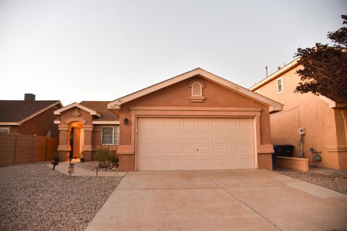 7619 Greywolf Road Sw, Albuquerque, NM, 87121 | Card Image