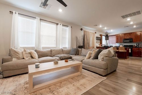 11188 Hickory Glen St, Las Vegas, NV, 89179-1200 | Card Image