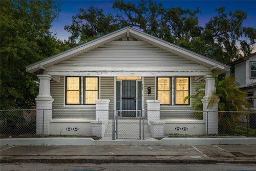 3105 N 16th St, TAMPA, FL, 33605-1858 | Card Image