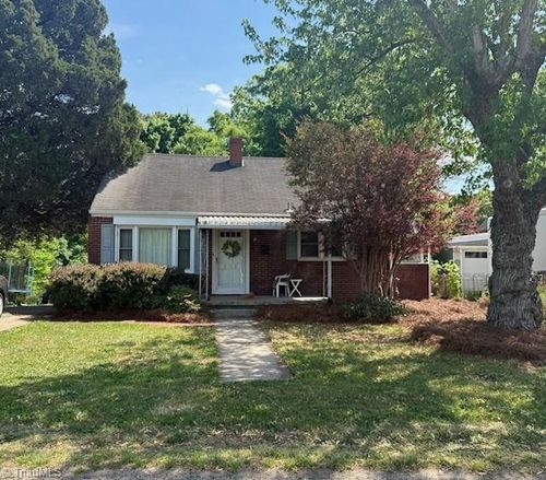 838 Palmer Ln, Winston-Salem, NC, 27107-5244 | Card Image