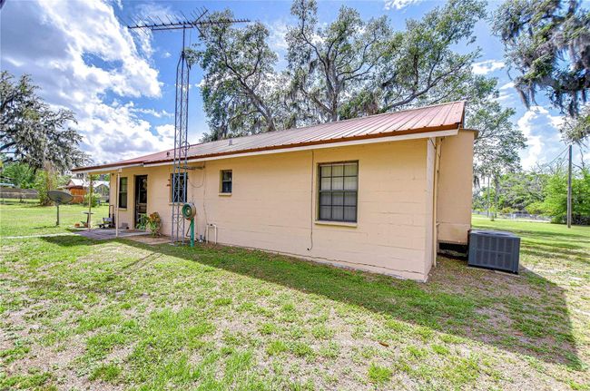 8320 Purvis Rd, House other with 3 bedrooms, 1 bathrooms and null parking in LITHIA FL | Image 25