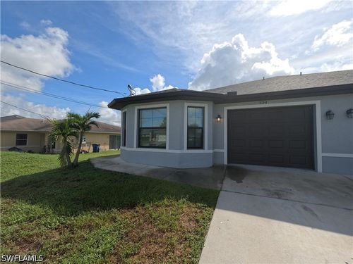 131 Gilbert Ave S, Lehigh Acres, FL, 33973-7001 | Card Image