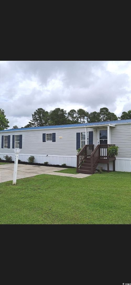 1028 Manor Ln, Conway, SC, 29526-8247 | Card Image