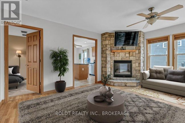 659 Port Maitland Road, Home with 3 bedrooms, 2 bathrooms and 2 parking in Haldimand (Dunnville) ON | Image 7