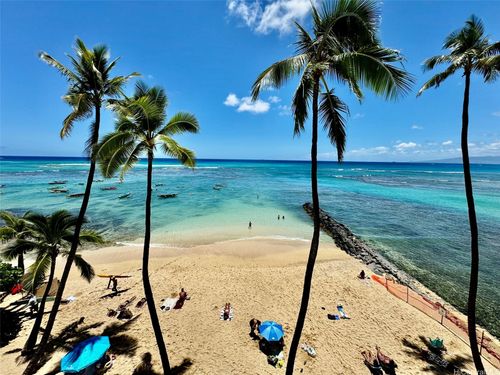 302-2895 Kalakaua Ave, Honolulu, HI, 96815-4004 | Card Image