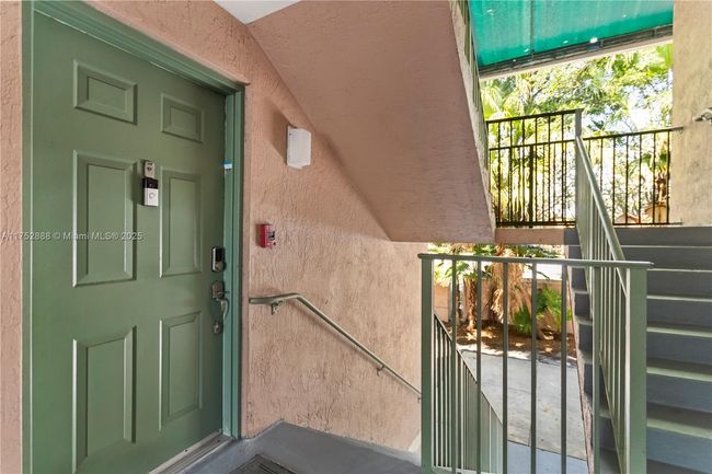 APT-204 - 12106 Saint Andrews Pl, Condo with 2 bedrooms, 1 bathrooms and null parking in Miramar FL | Image 21